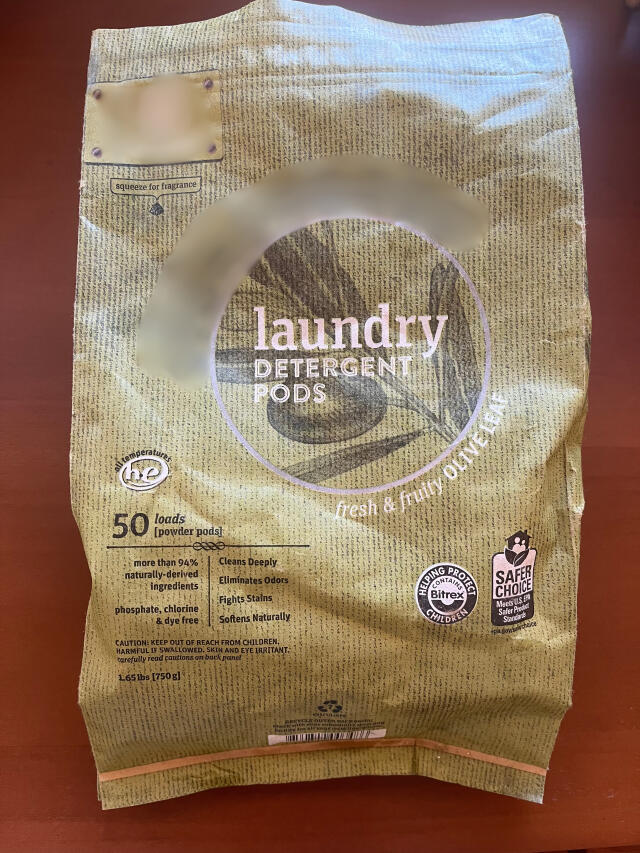 Naturally-derived laundry detergent pods in recyclable packaging